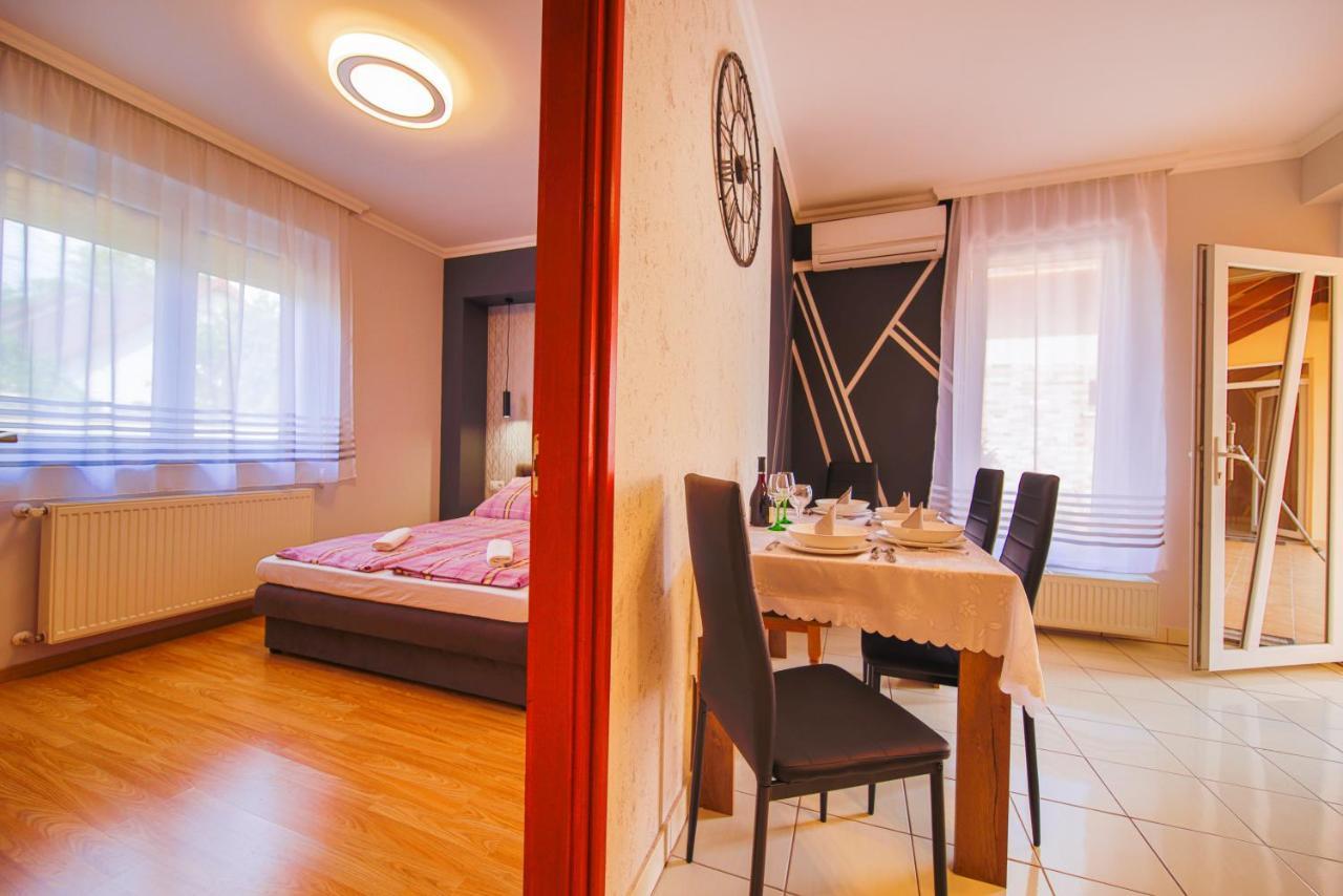 Kálvin utcai Apartmanok Hajduszoboszlo Bagian luar foto