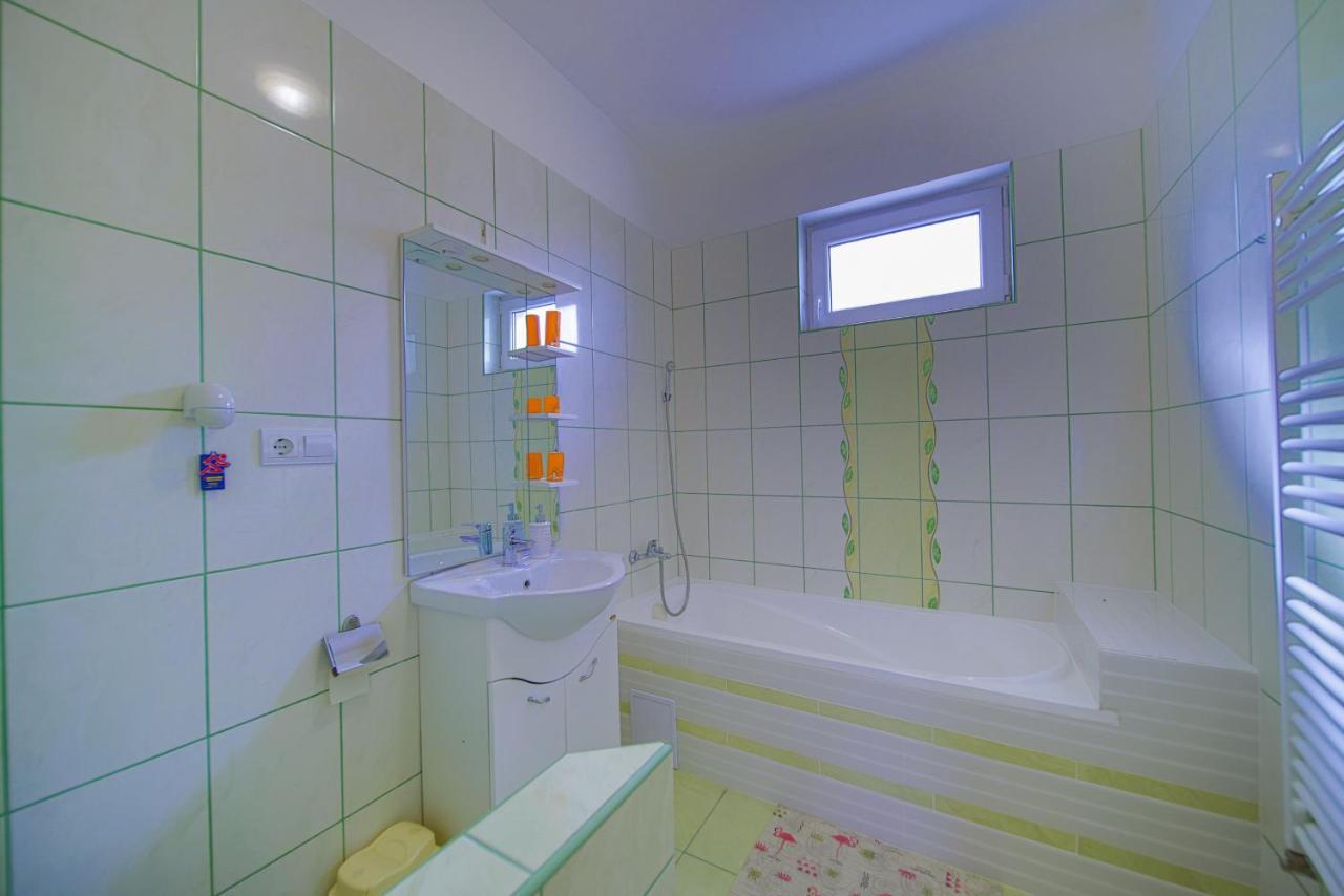 Kálvin utcai Apartmanok Hajduszoboszlo Bagian luar foto