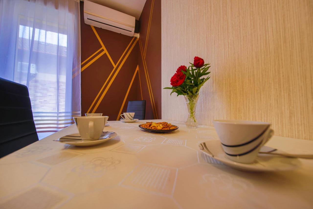 Kálvin utcai Apartmanok Hajduszoboszlo Bagian luar foto